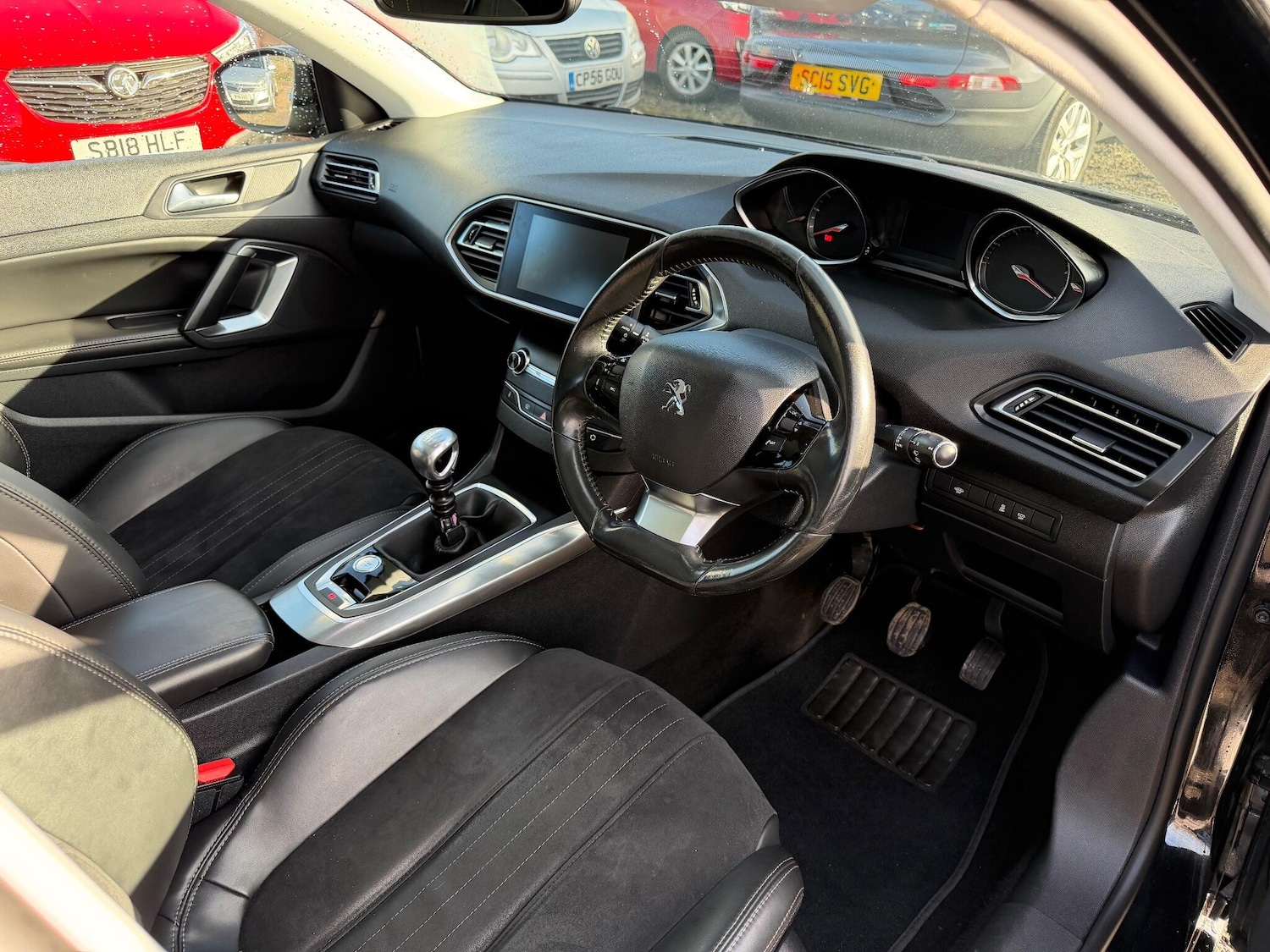 Used Peugeot 308 2014 for sale - 76538838: Photo 11