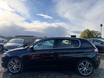 Used Peugeot 308 2014 for sale - 76538838: Photo