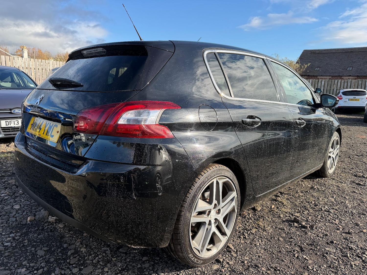 Used Peugeot 308 2014 for sale - 76538838: Photo 8