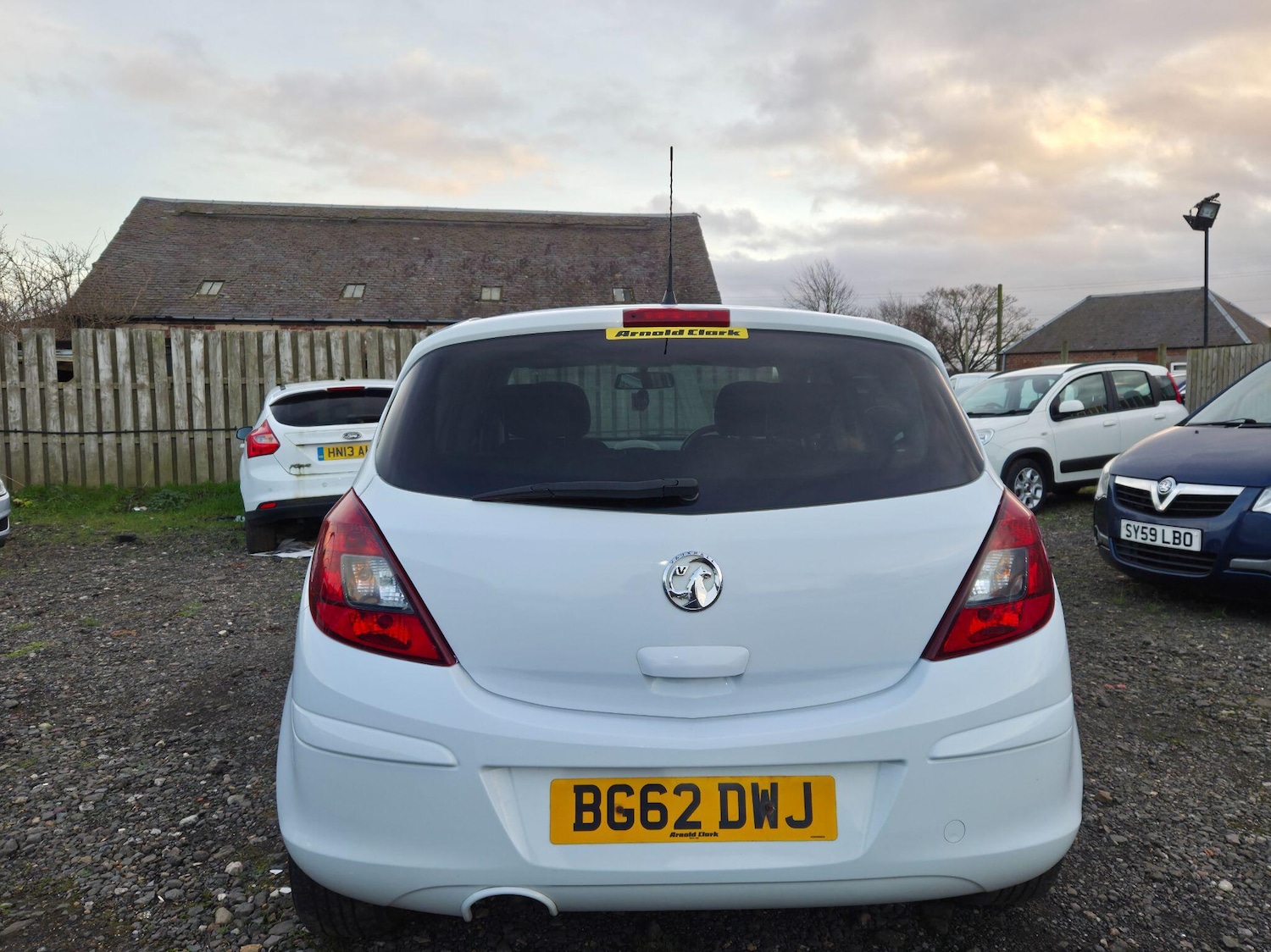 Used Vauxhall Corsa 2012 for sale - 76975838: Photo 5