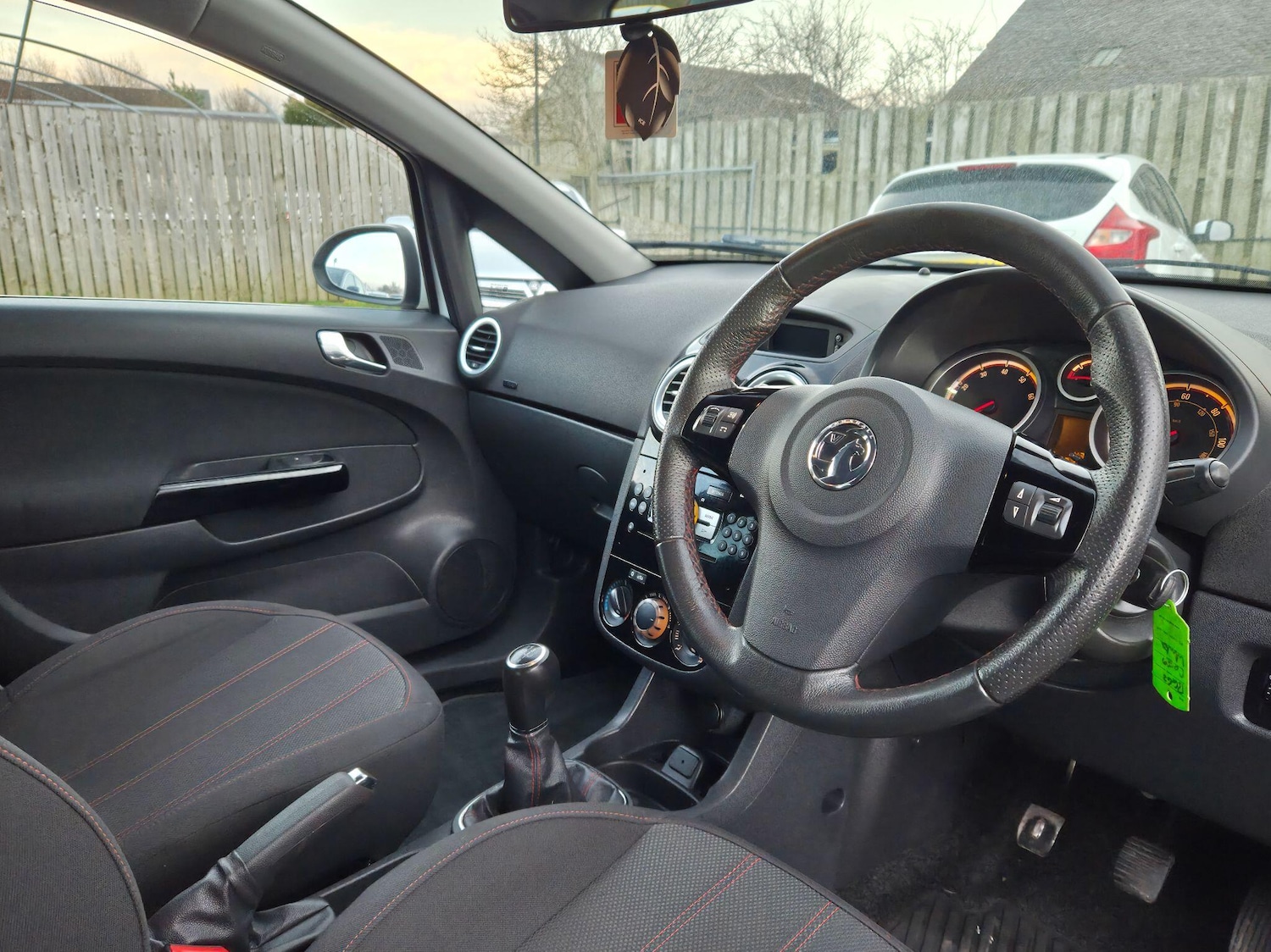 Used Vauxhall Corsa 2012 for sale - 76975838: Photo 8