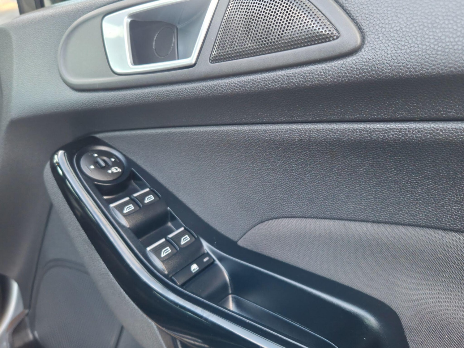 Used Ford Fiesta for sale - 77174637: Photo 15