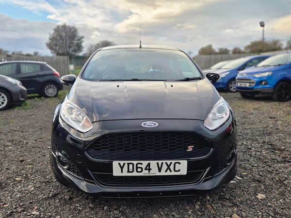 Used Ford Fiesta 2014 for sale - 76251173: Photo 2