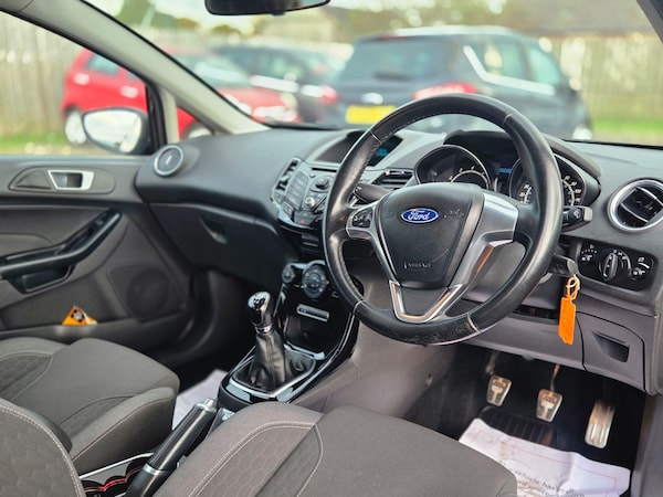 Used Ford Fiesta 2014 for sale - 76251173: Photo 9
