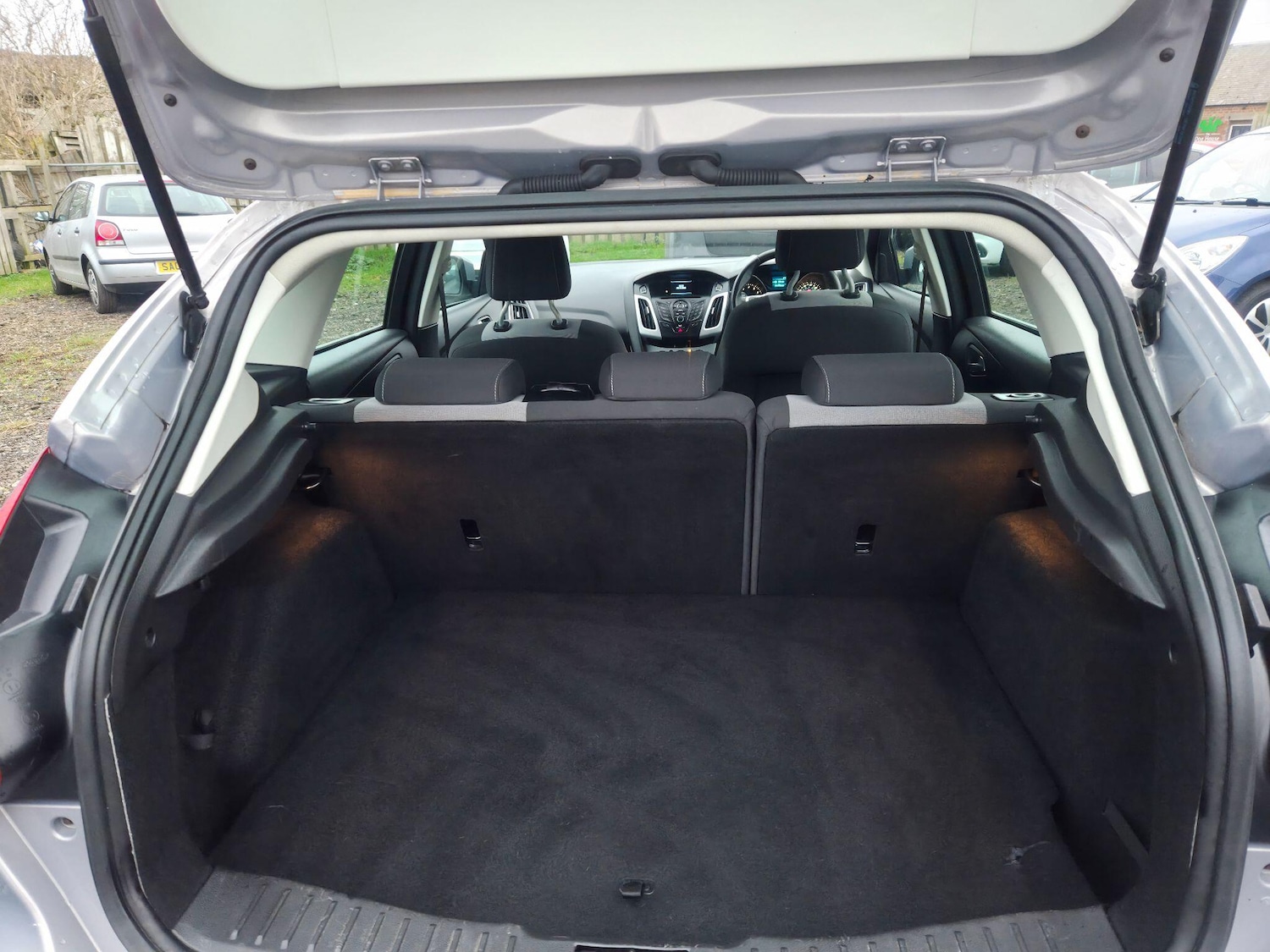 Used Ford Focus 2014 for sale - 77131208: Photo 14