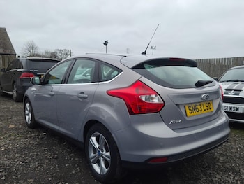 Used Ford Focus 2014 for sale - 77131208: Photo