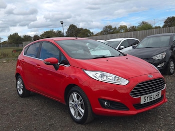 2016 (16) - 1.0T EcoBoost Zetec Euro 6 (s/s) 5dr