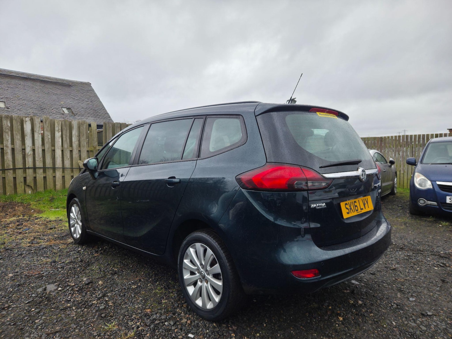 Used Vauxhall Zafira 2016 for sale - 77454856: Photo 2