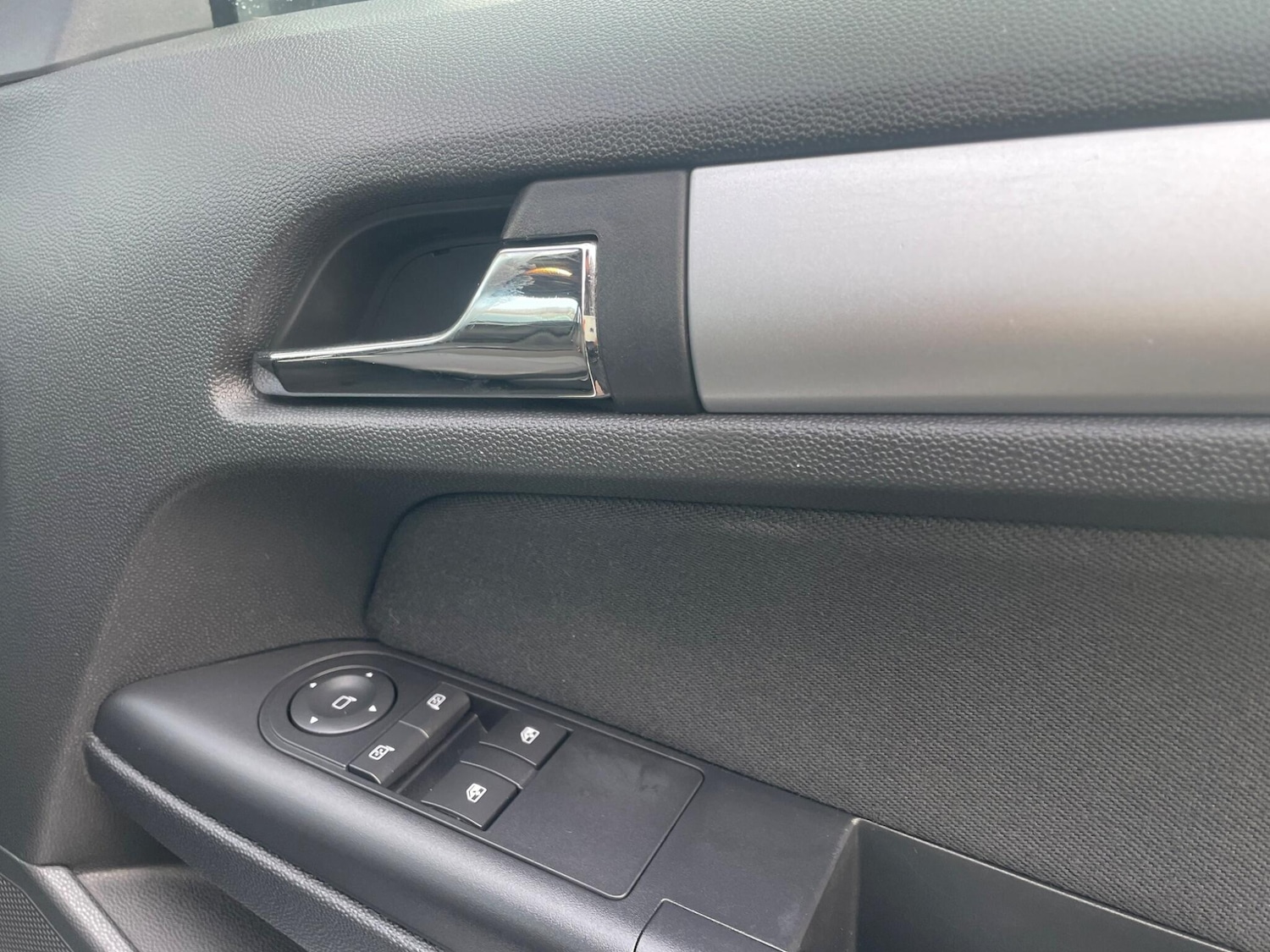 Used Vauxhall Astra 2011 for sale - 76377954: Photo 11