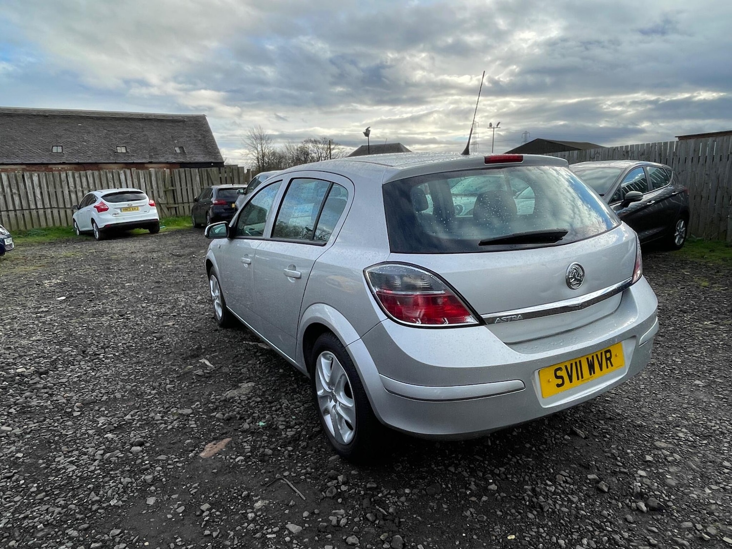 Used Vauxhall Astra 2011 for sale - 76377954: Photo 3