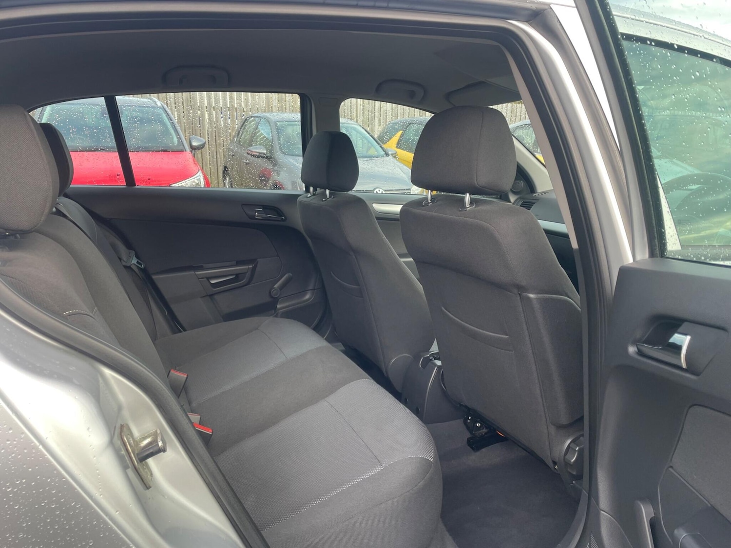 Used Vauxhall Astra 2011 for sale - 76377954: Photo 9