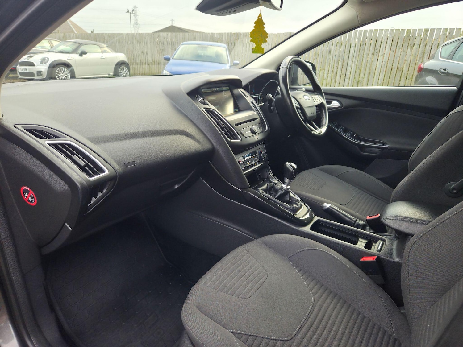 Used Ford Focus 2015 for sale - 76539055: Photo 10