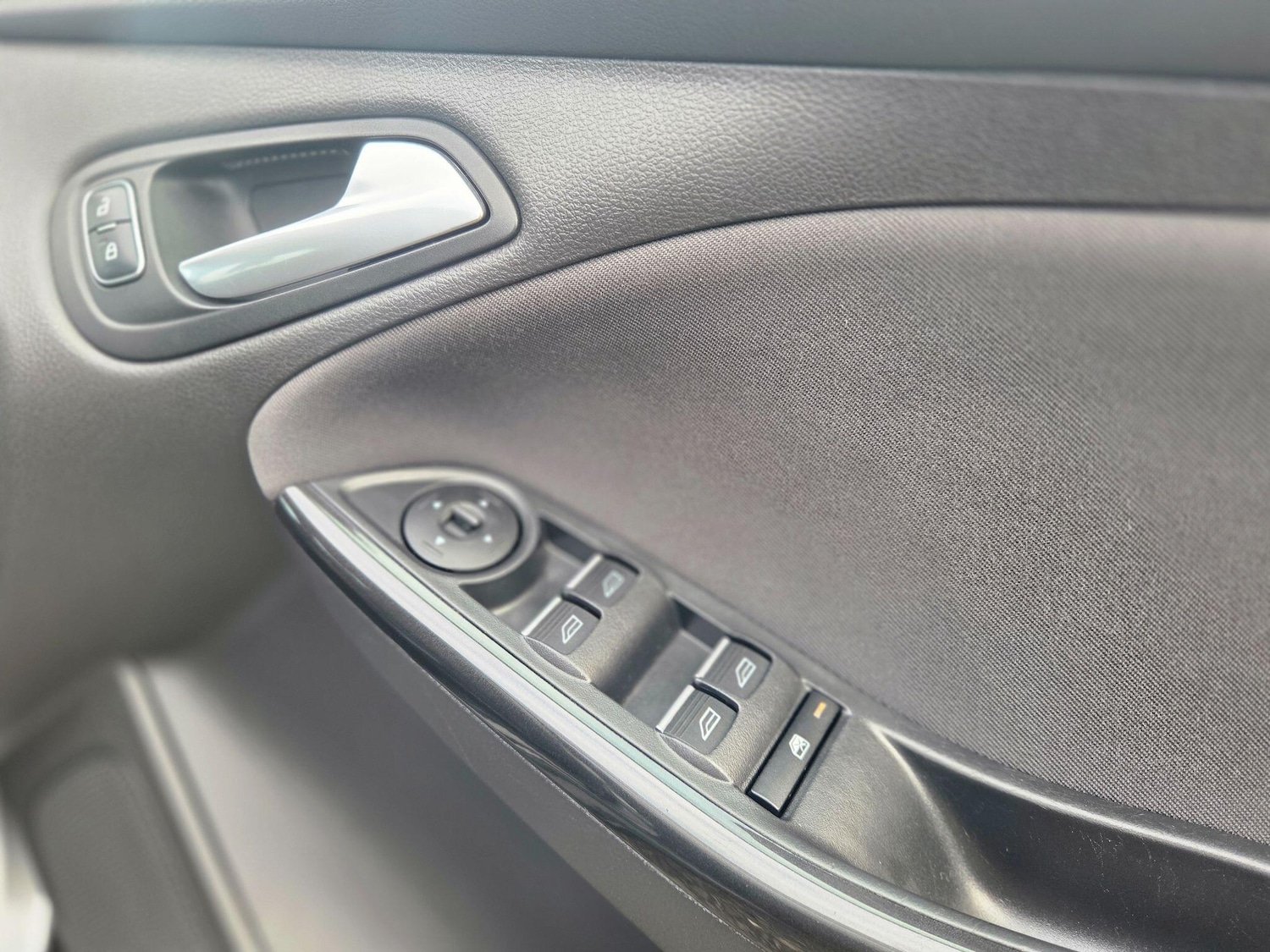 Used Ford Focus 2015 for sale - 76539055: Photo 16