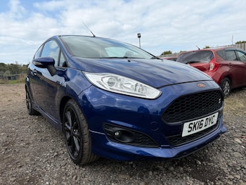 Used Ford Fiesta 2016 for sale - 79590506: Photo