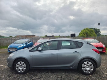 Used Vauxhall Astra 2012 for sale - 78636800: Photo