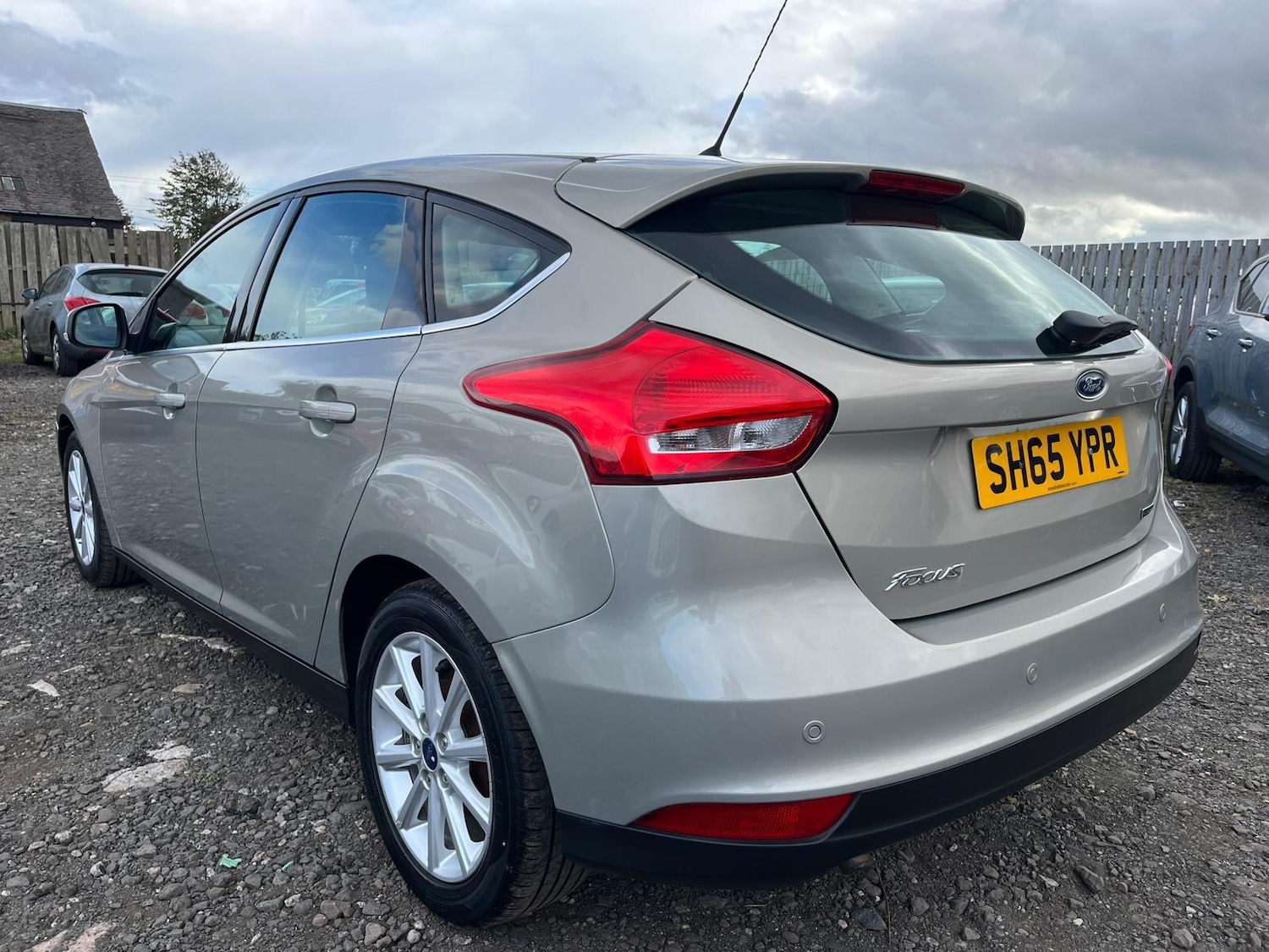 Used Ford Focus 2015 for sale - 76645764: Photo 4