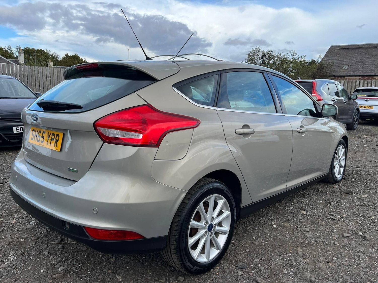 Used Ford Focus 2015 for sale - 76645764: Photo 7