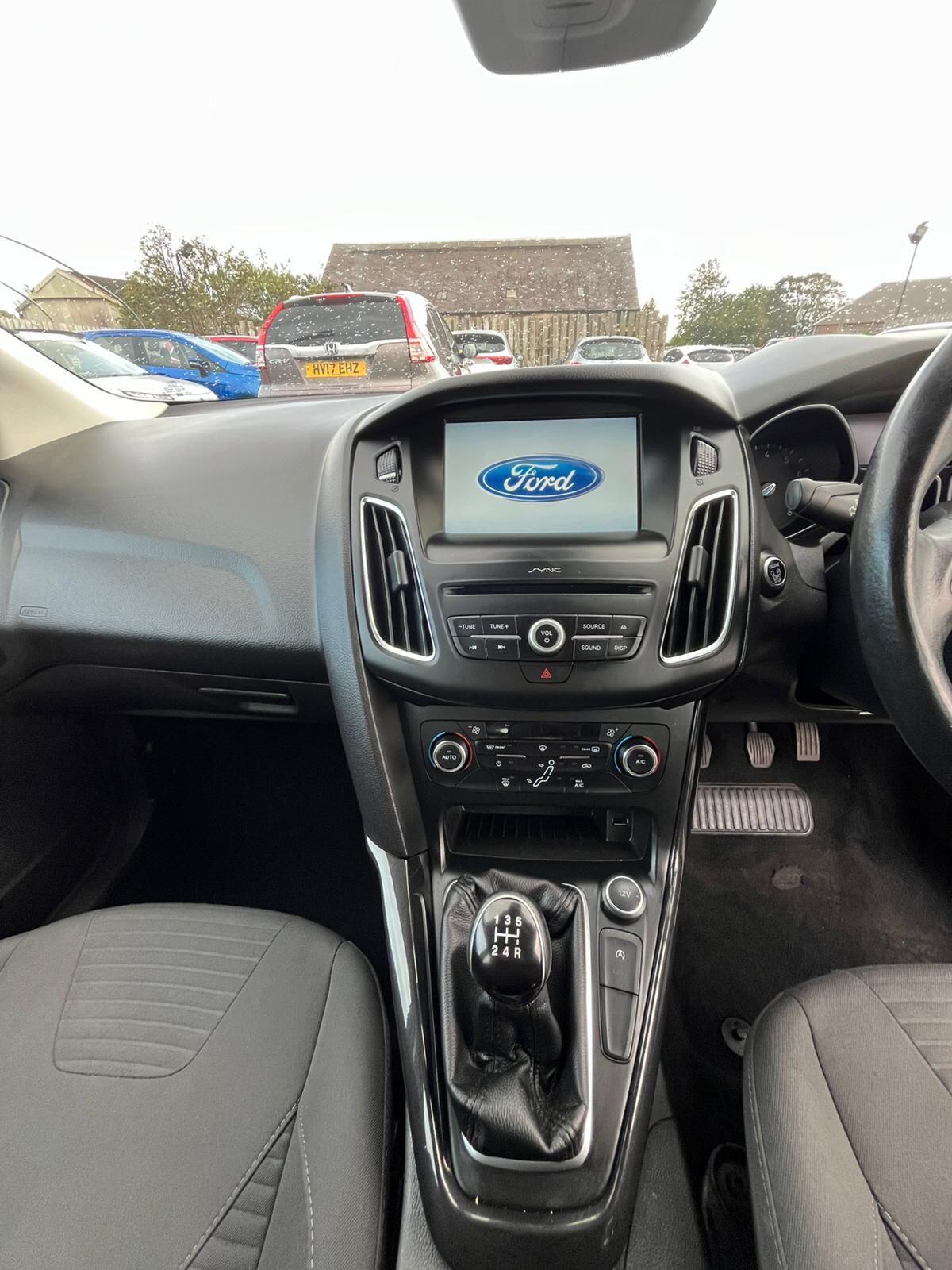 Used Ford Focus 2015 for sale - 76645764: Photo 8