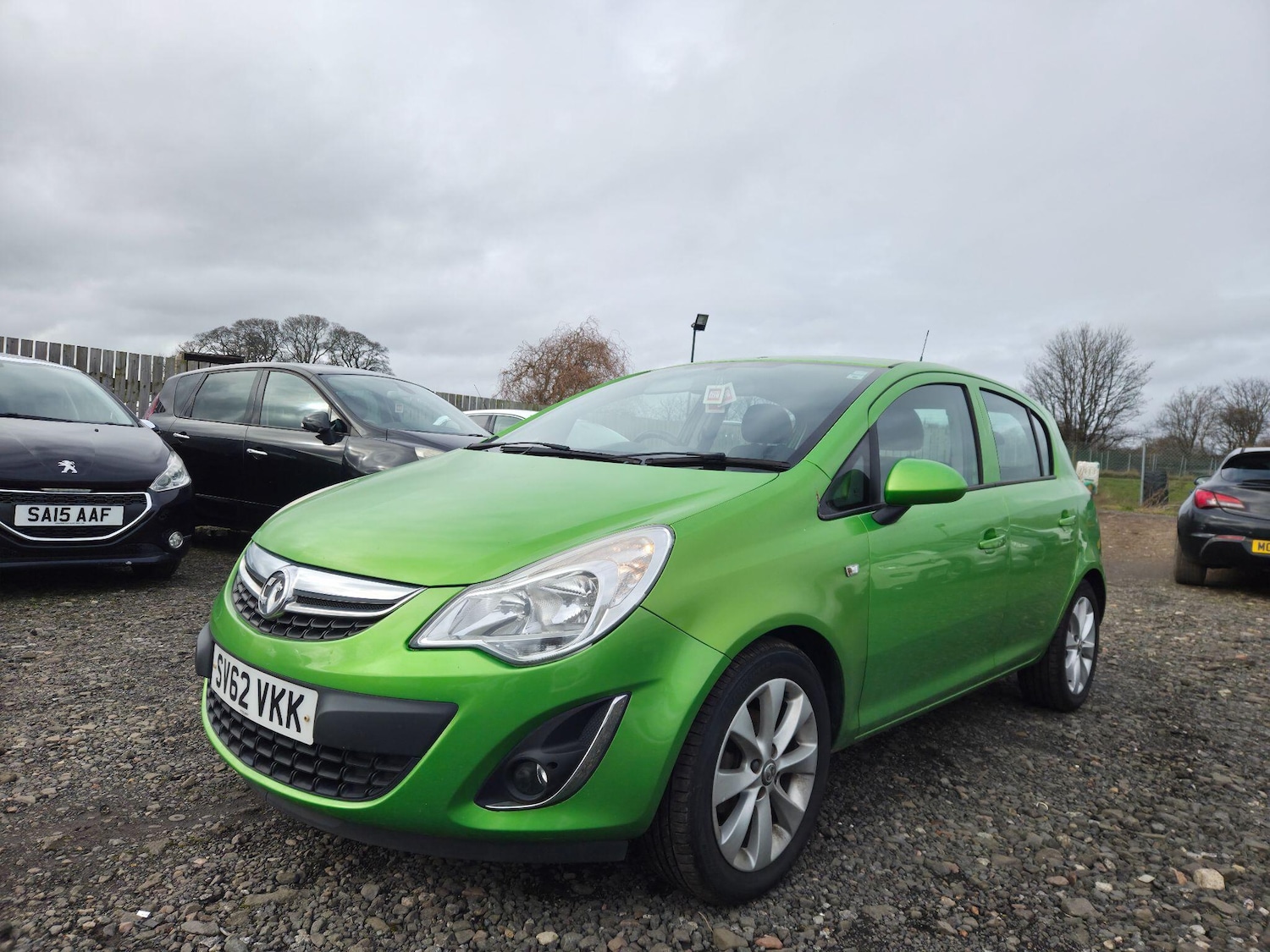 Used Vauxhall Corsa 2012 for sale - 78100283: Photo 3