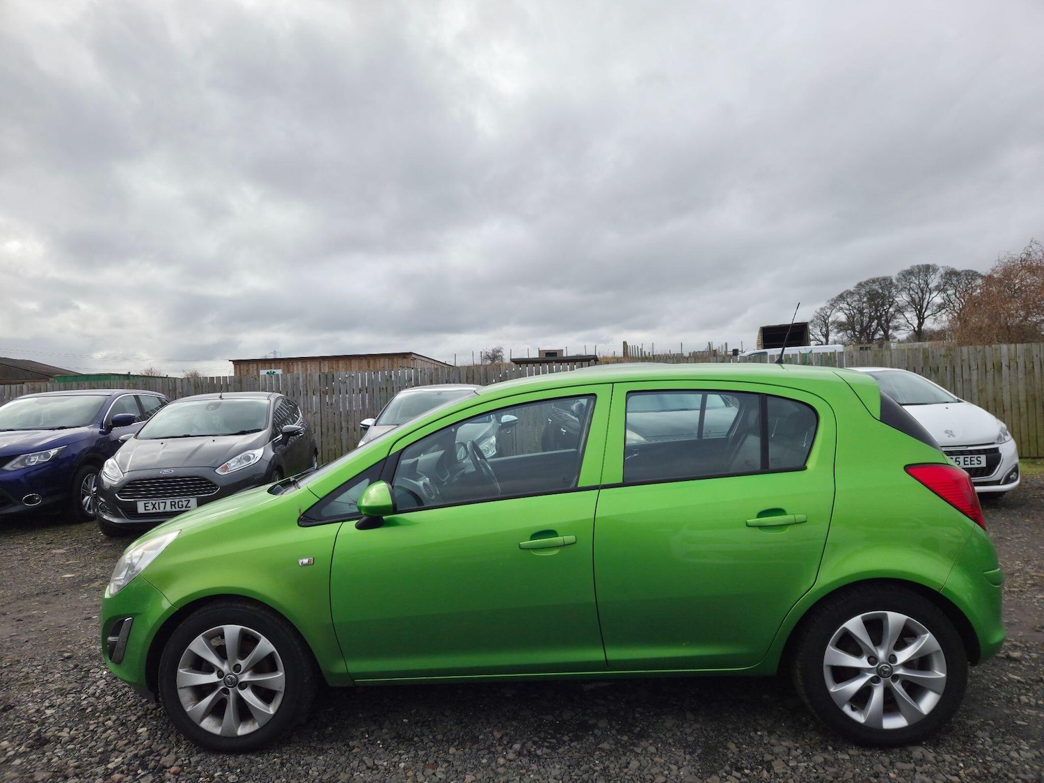 Used Vauxhall Corsa 2012 for sale - 78100283: Photo 5