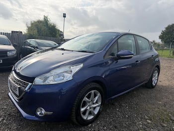 Used Peugeot 208 2014 for sale - 79820290: Photo