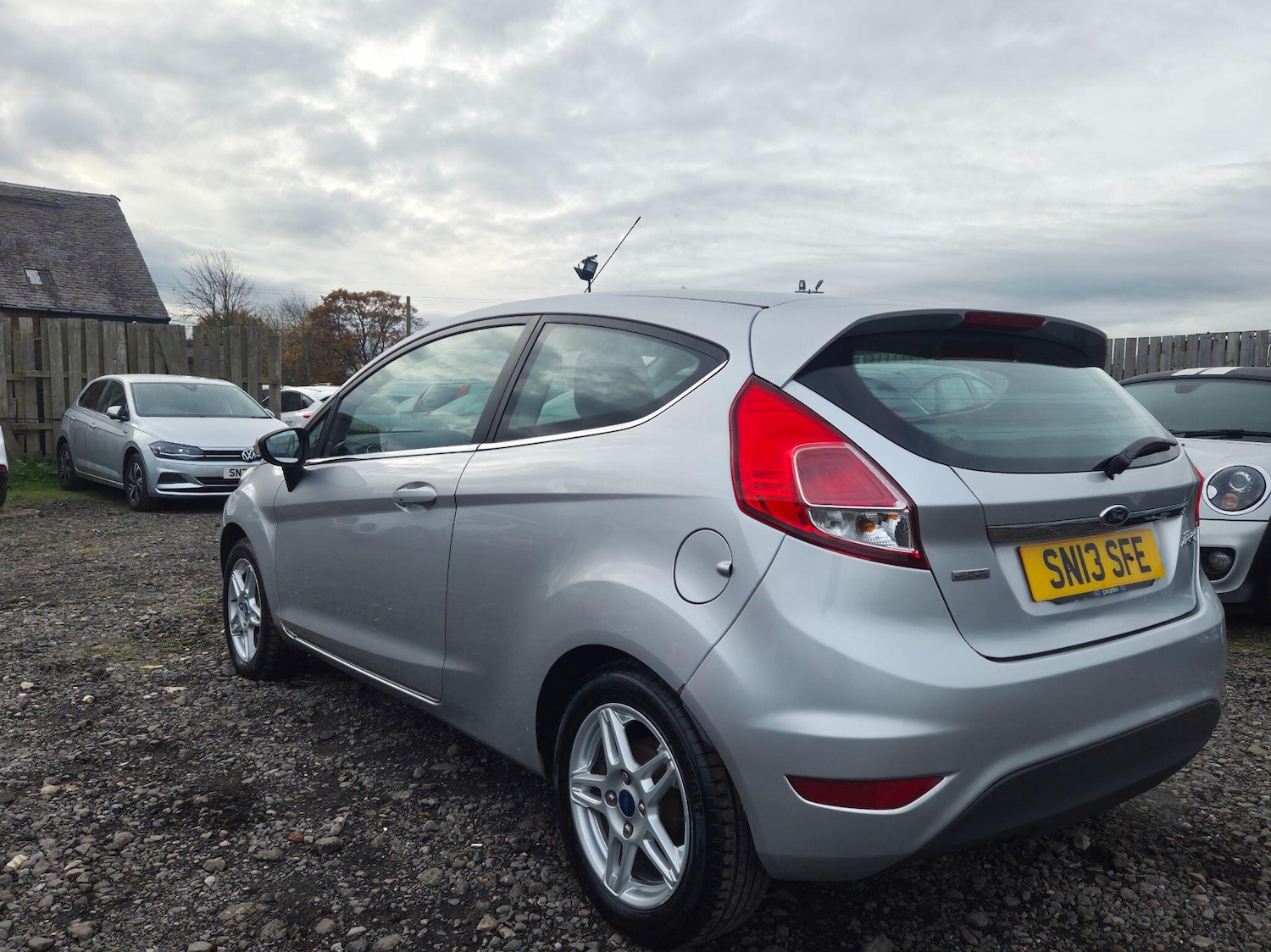 Used Ford Fiesta 2013 for sale - 76378017: Photo 4