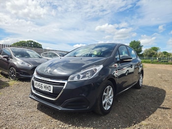 Used Peugeot 208 2016 for sale - 78684638: Photo