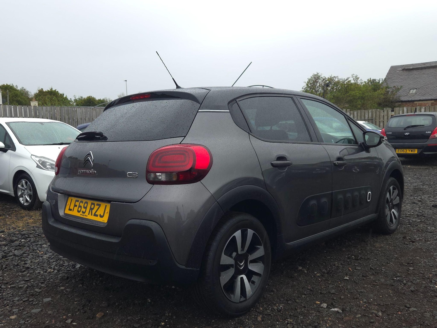 Used Citroen C3 2019 for sale - 76472192: Photo 8