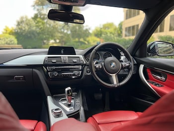 Used BMW 3 Series 2017 for sale - 75539628: Photo