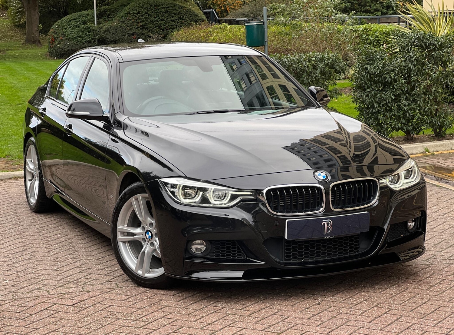 Used BMW 3 Series 2018 for sale - 76398864: Photo 1
