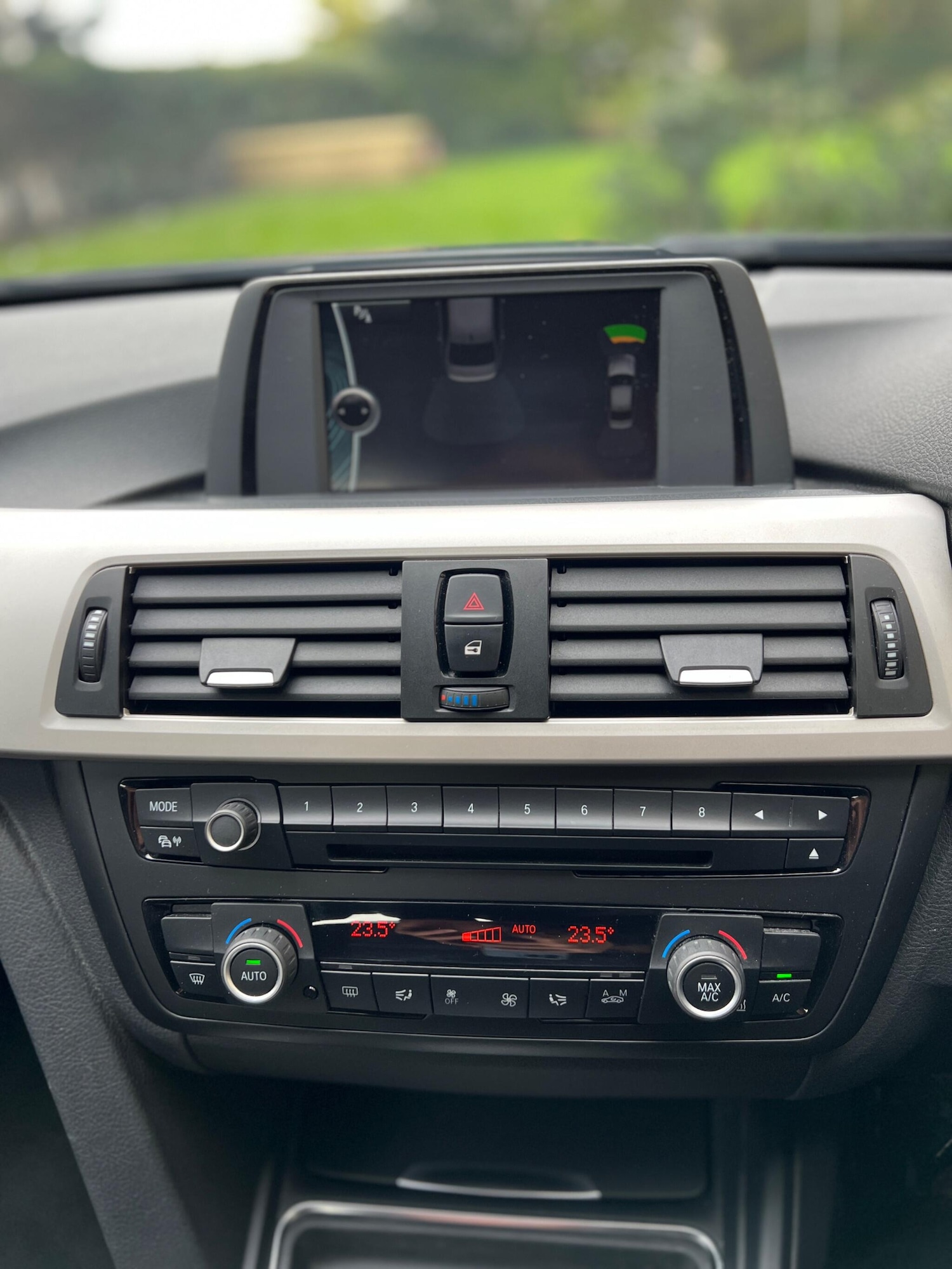 Used BMW 3 Series 2013 for sale - 76361509: Photo 32