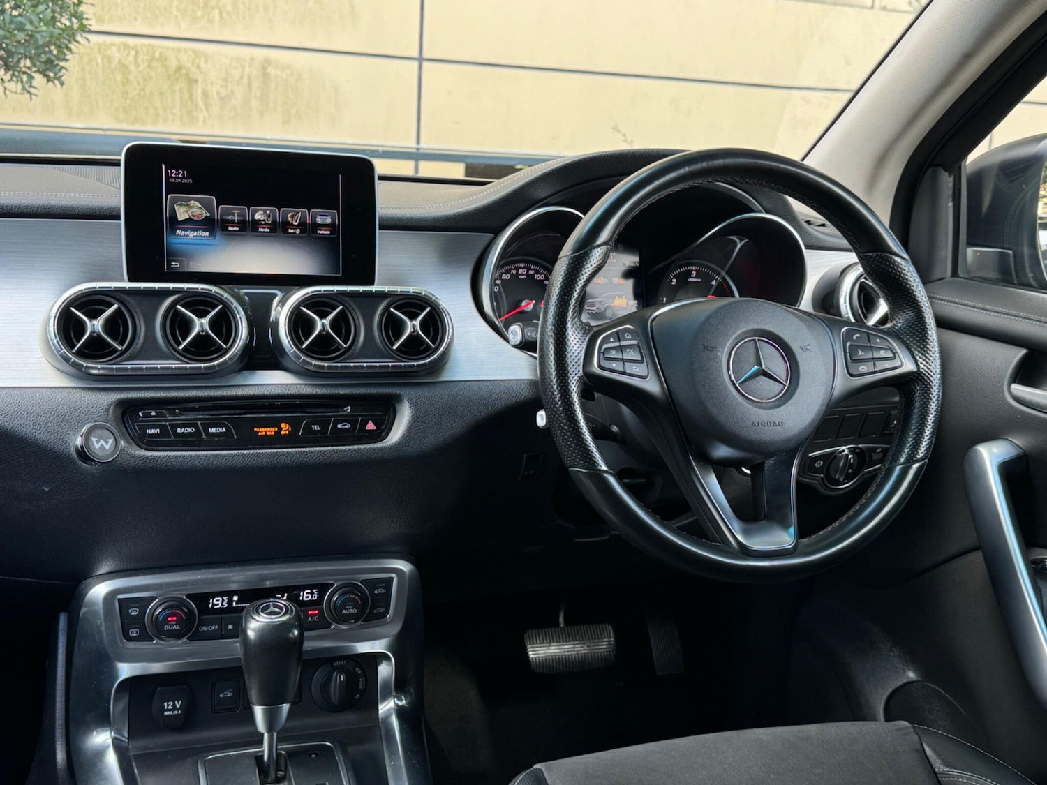 Used Mercedes-Benz X Class 2019 for sale - 75927930: Photo 19