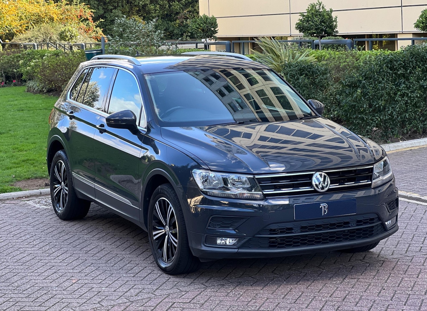 Used Volkswagen Tiguan 2018 for sale - 76456971: Photo 9