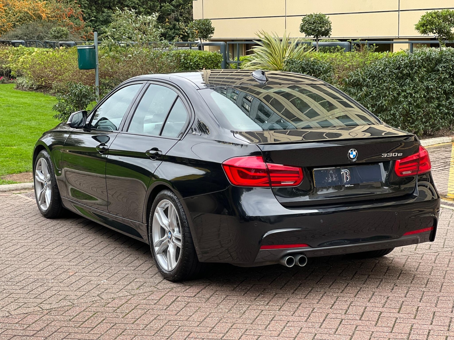 Used BMW 3 Series 2016 for sale - 76607978: Photo 9
