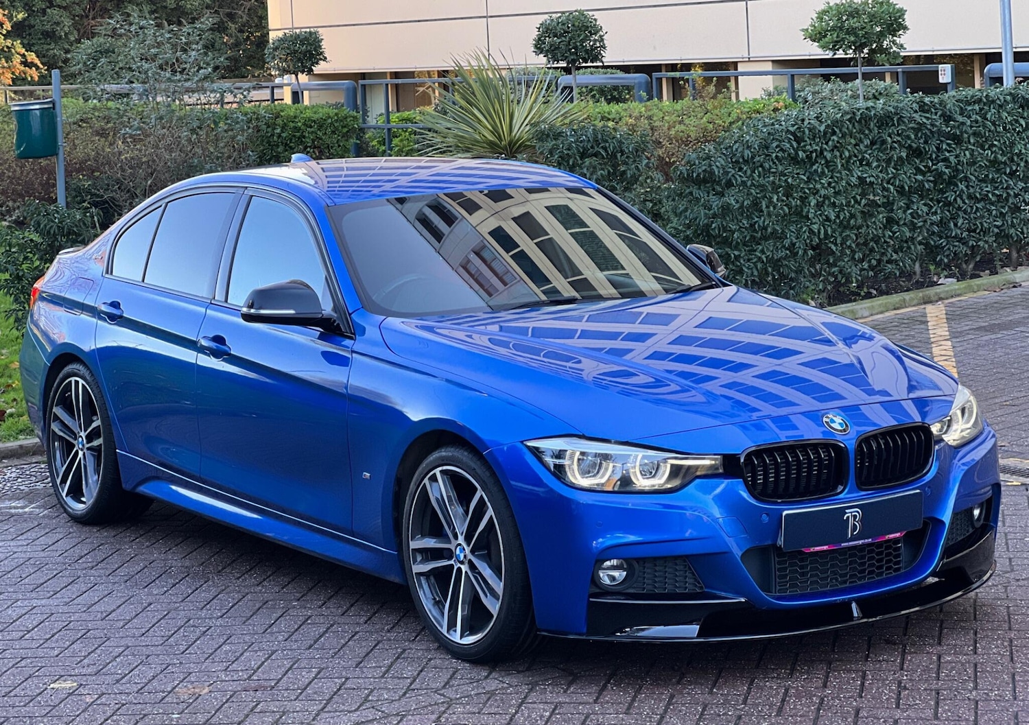 Used BMW 3 Series 2018 for sale - 76839557: Photo 10