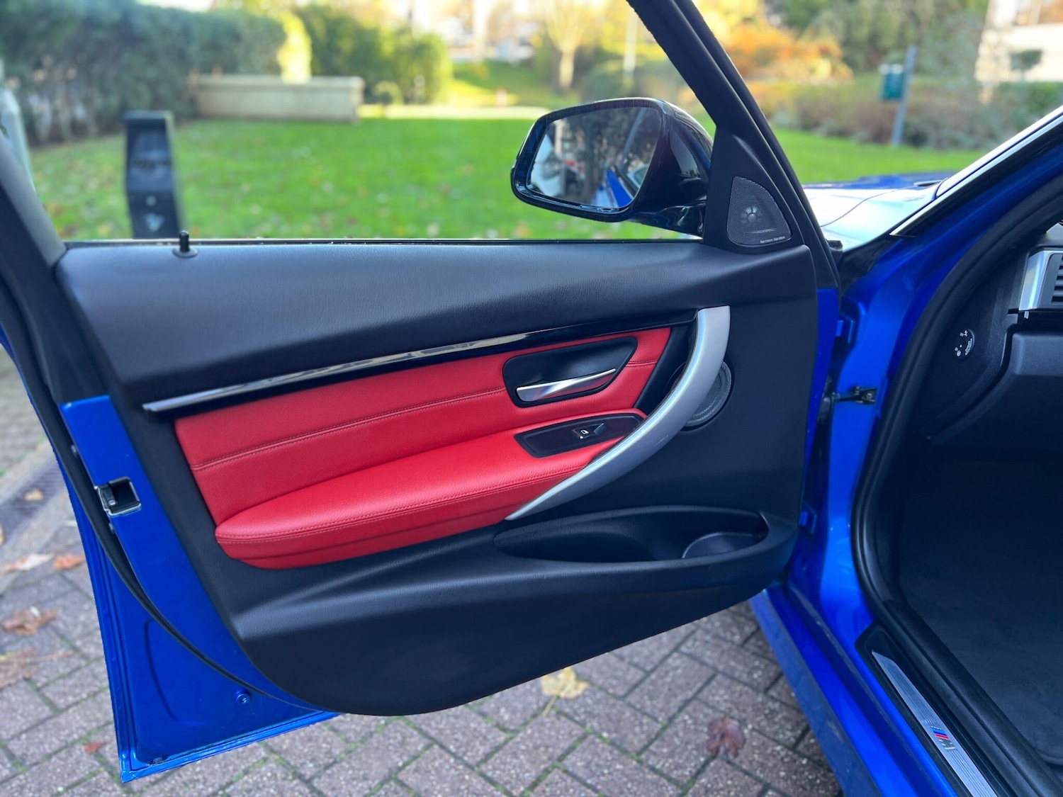 Used BMW 3 Series 2018 for sale - 76839557: Photo 31