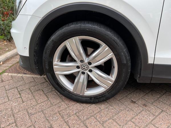 Used Volkswagen Tiguan 2020 for sale - 76158582: Photo 31