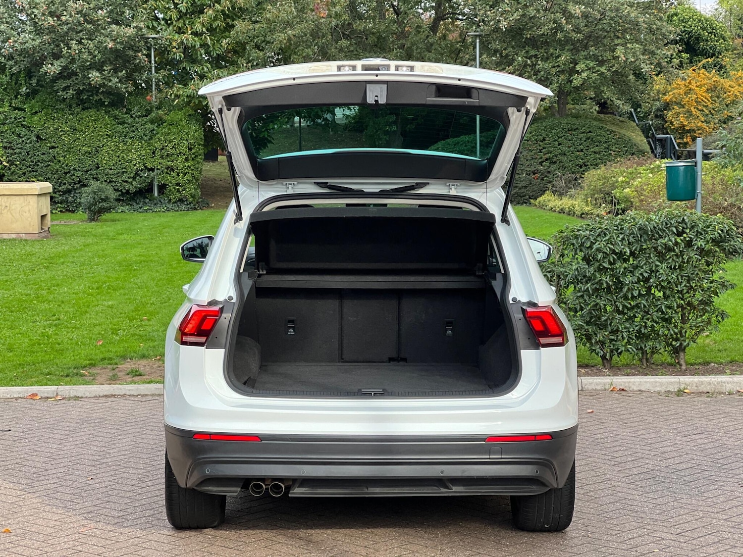 Used Volkswagen Tiguan 2020 for sale - 76158582: Photo 35