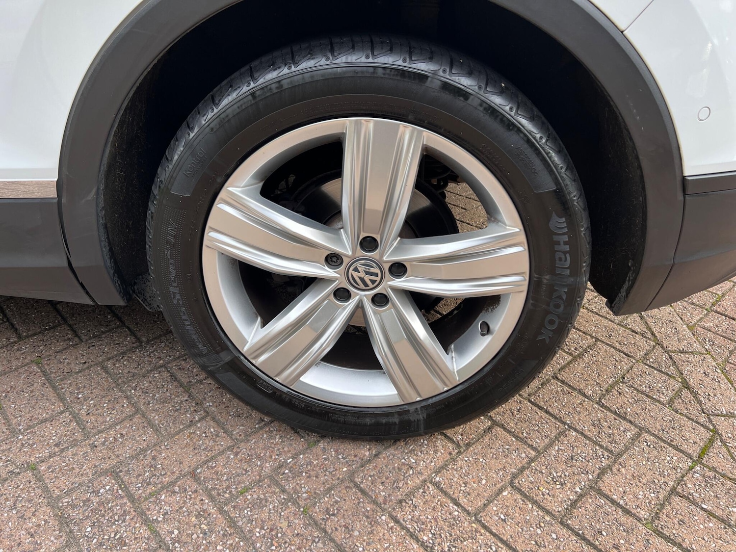 Used Volkswagen Tiguan 2020 for sale - 76158582: Photo 39