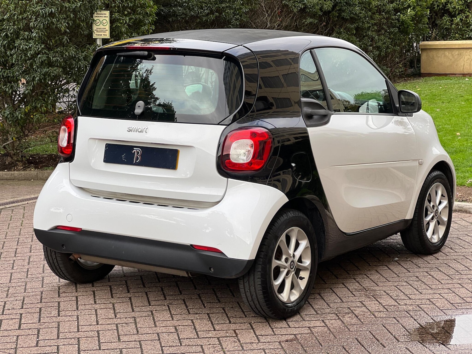 Used smart fortwo 2018 for sale - 76370328: Photo 12