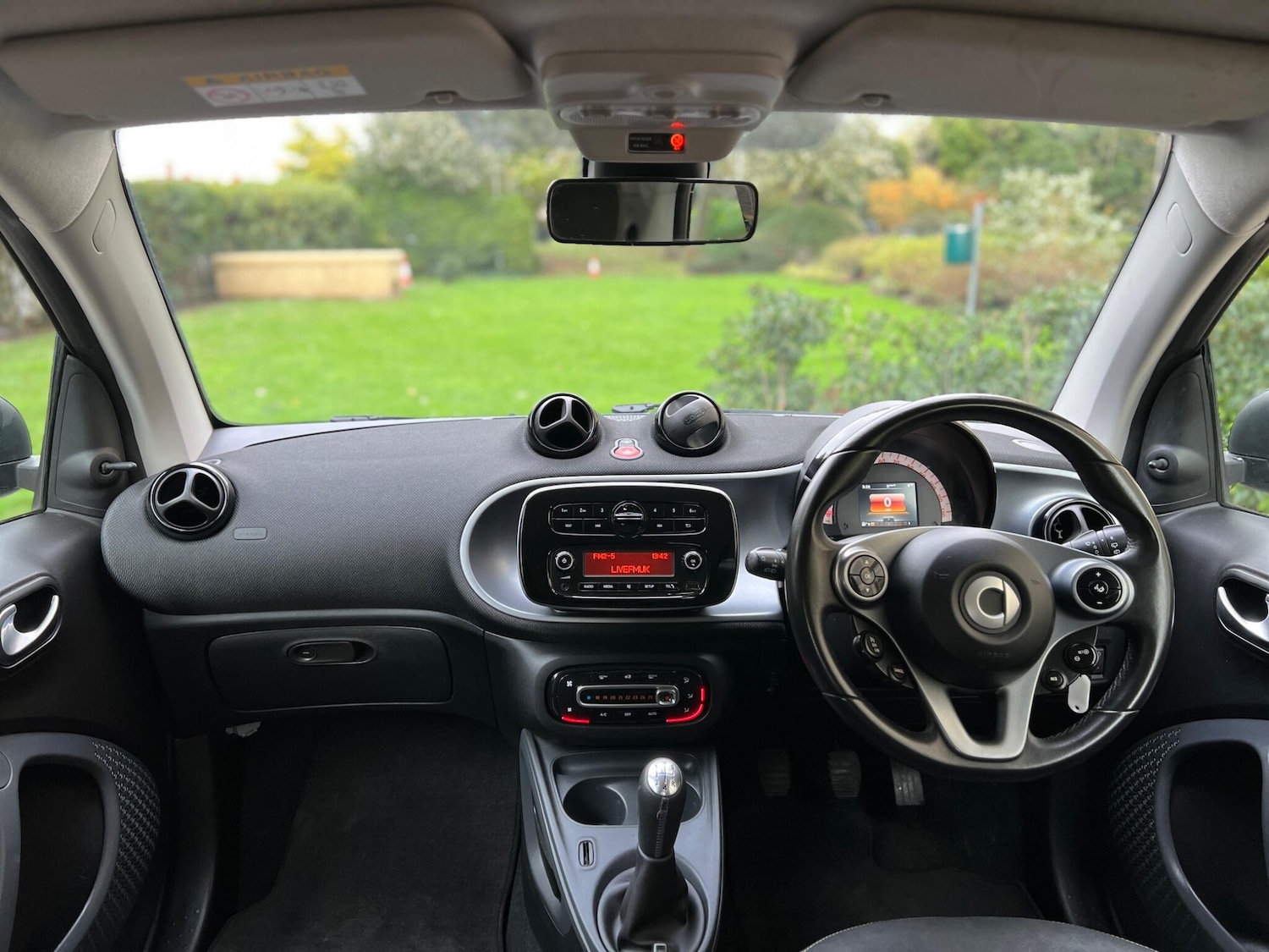 Used smart fortwo 2018 for sale - 76370328: Photo 14