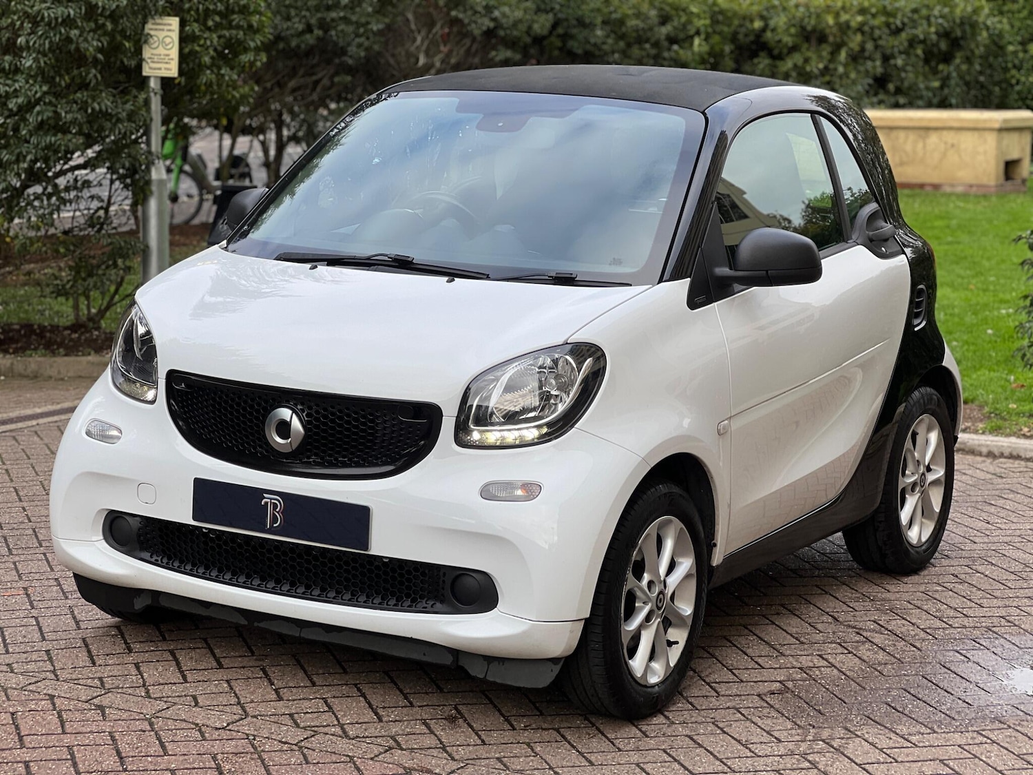 Used smart fortwo 2018 for sale - 76370328: Photo 8