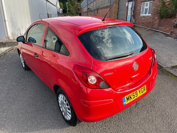 Used Vauxhall Corsa 2009 for sale - 75699929: Photo