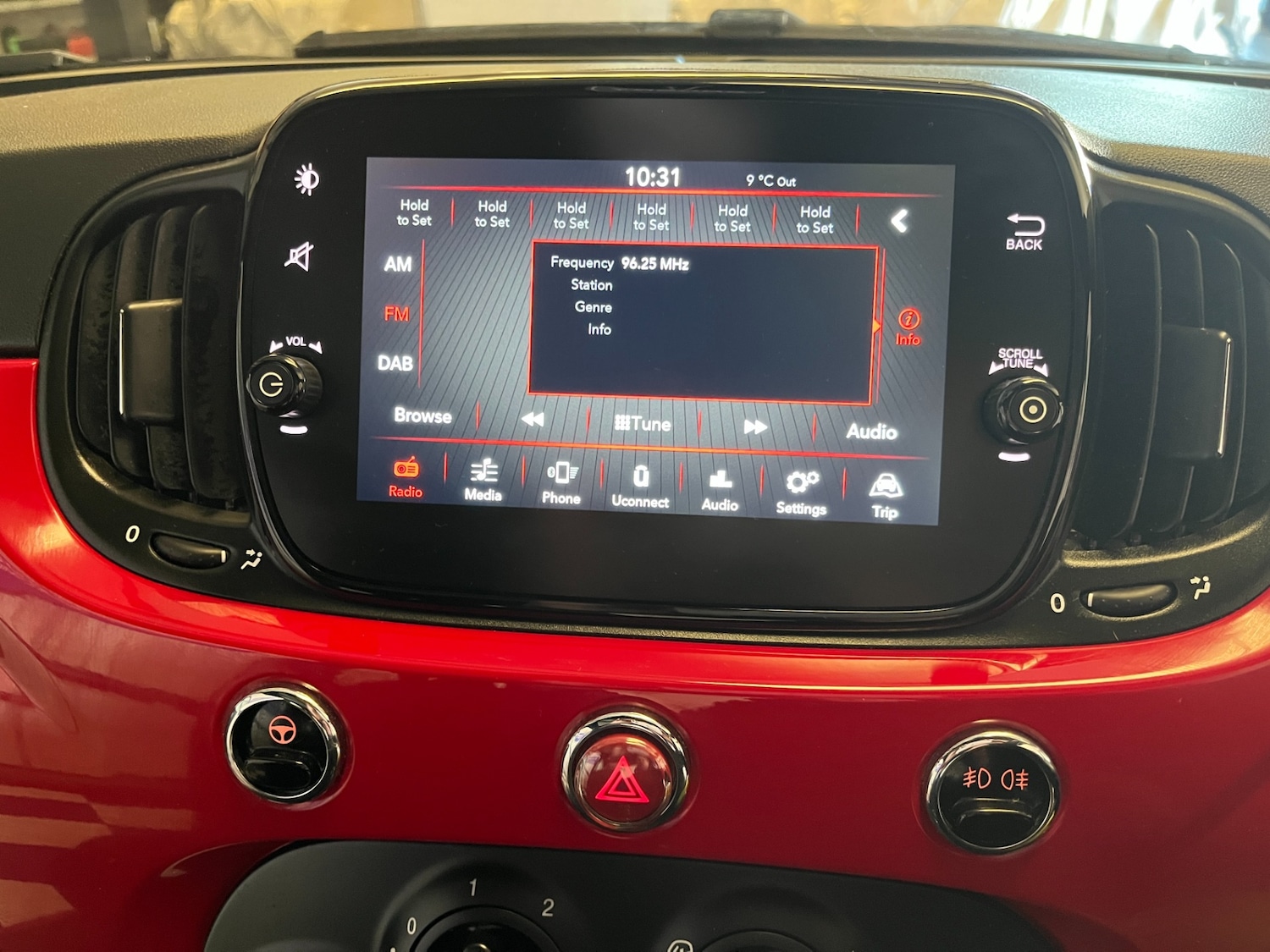 Used Fiat 500 2024 for sale - 77830229: Photo 17