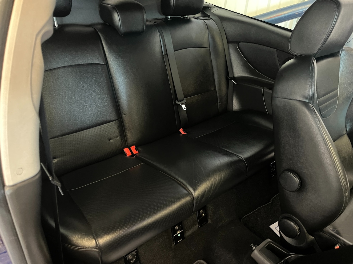 Used Ford Focus 2004 for sale - 78199029: Photo 19