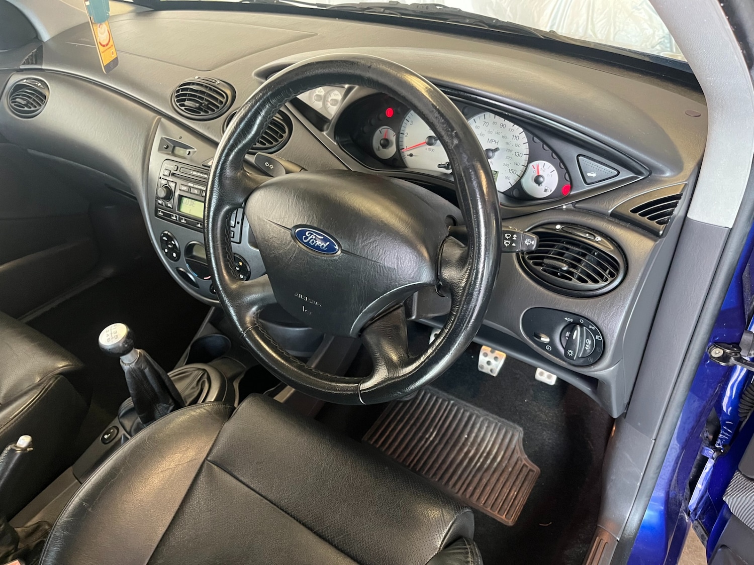 Used Ford Focus 2004 for sale - 77543868: Photo 19