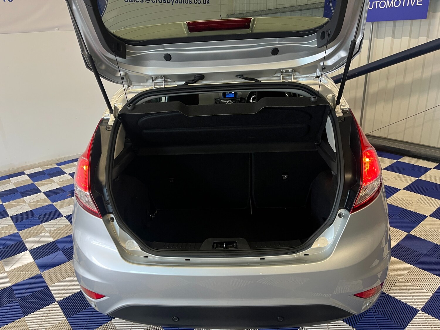 Used Ford Fiesta 2014 for sale - 78122105: Photo 24