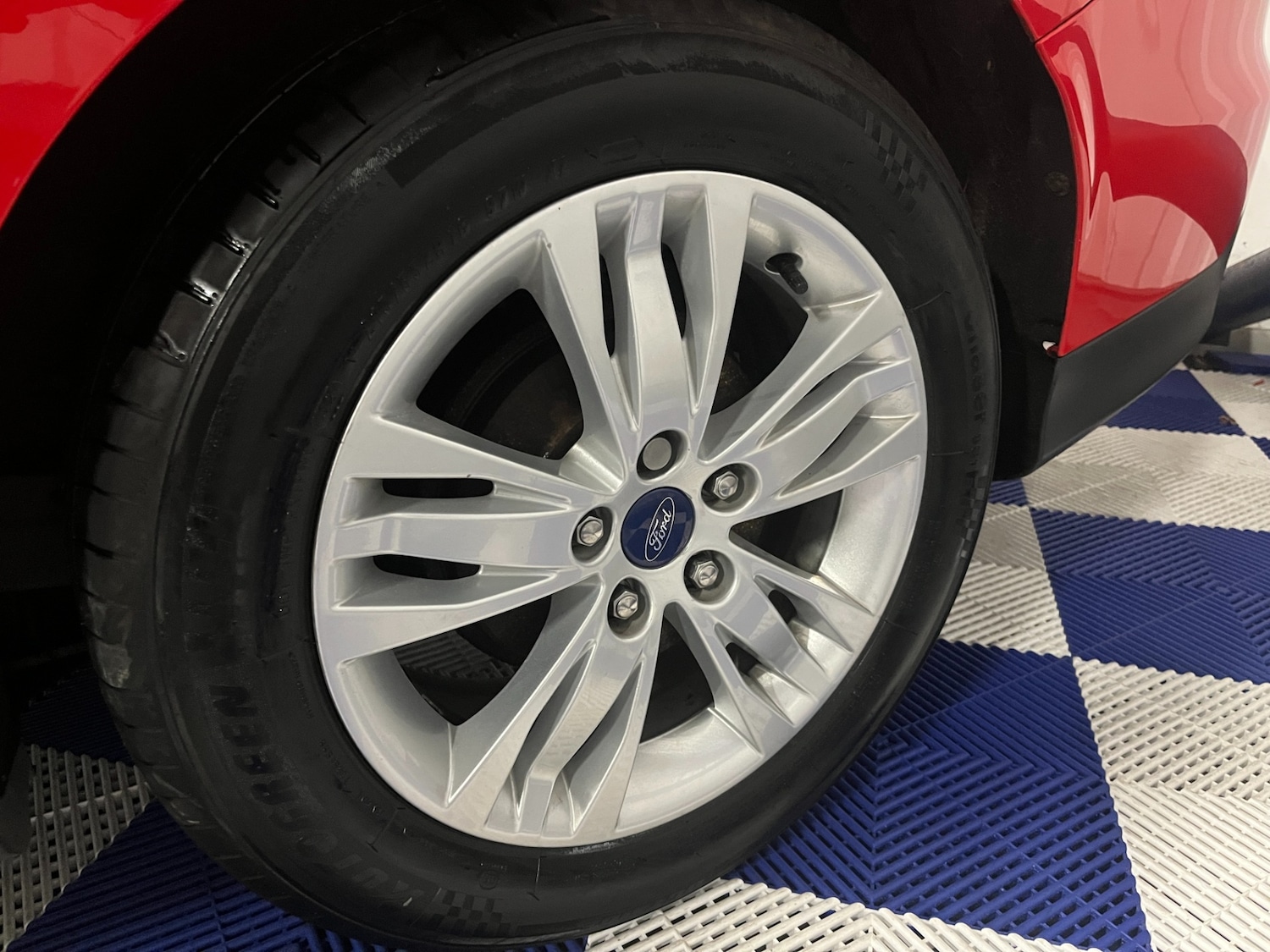 Used Ford Focus 2014 for sale - 76323880: Photo 9