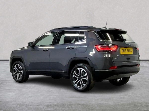 Used Jeep Compass 2024 for sale - 76206068: Photo 2