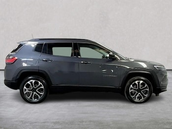 Used Jeep Compass 2024 for sale - 76206068: Photo 3